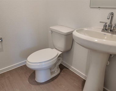 15917 Blass Valley Drive - Photo Thumbnail 5
