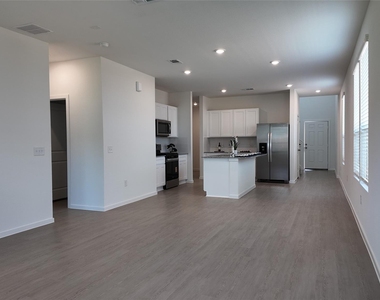 15917 Blass Valley Drive - Photo Thumbnail 11