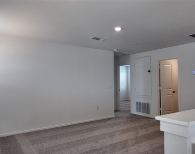 15917 Blass Valley Drive - Photo Thumbnail 14