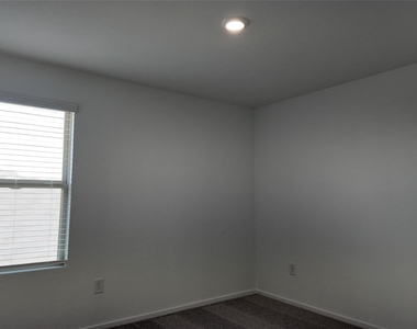 15917 Blass Valley Drive - Photo Thumbnail 15