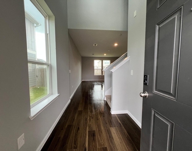 17823 Pumpkin Vine Drive - Photo Thumbnail 1