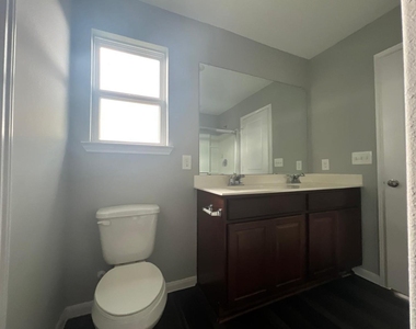 17823 Pumpkin Vine Drive - Photo Thumbnail 13