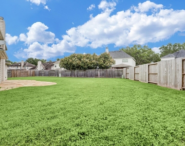 10410 Five Oaks Court - Photo Thumbnail 38