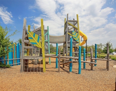 10410 Five Oaks Court - Photo Thumbnail 48