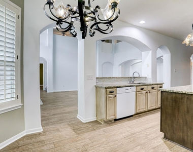 10410 Five Oaks Court - Photo Thumbnail 22