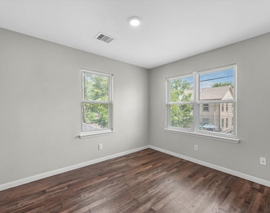 3025 Prospect Street - Photo Thumbnail 4