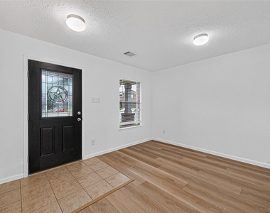 21415 Sagrantino Court - Photo Thumbnail 5
