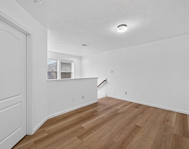 21415 Sagrantino Court - Photo Thumbnail 24