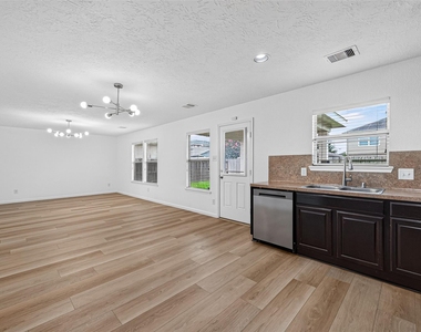 21415 Sagrantino Court - Photo Thumbnail 21