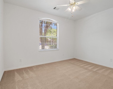 3611 Rocky Ledge Lane - Photo Thumbnail 17