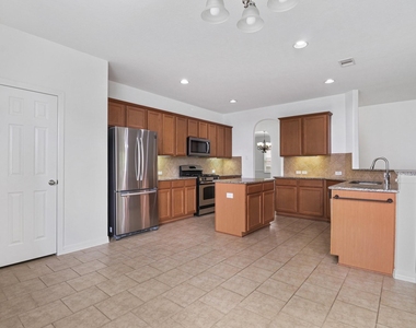 3611 Rocky Ledge Lane - Photo Thumbnail 4