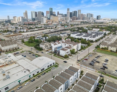 2603 Hutchins - Photo Thumbnail 35