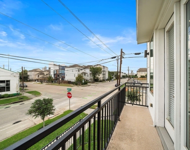 2603 Hutchins - Photo Thumbnail 23
