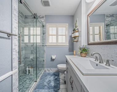8426 Edgemoor Drive - Photo Thumbnail 26