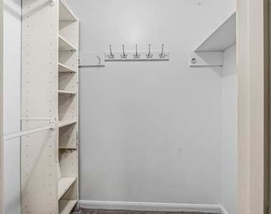 8426 Edgemoor Drive - Photo Thumbnail 29