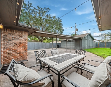8426 Edgemoor Drive - Photo Thumbnail 33