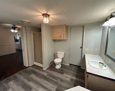 16640 Berry Road - Photo Thumbnail 7