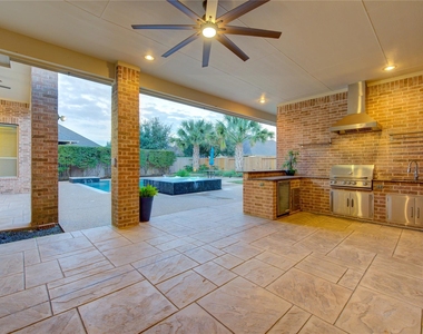 4711 Derbywood Glen Lane - Photo Thumbnail 45