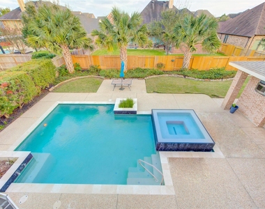 4711 Derbywood Glen Lane - Photo Thumbnail 43