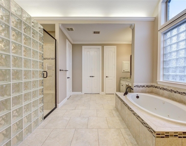 4711 Derbywood Glen Lane - Photo Thumbnail 25