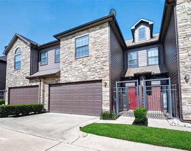 2346 Bermuda Shores Drive - Photo Thumbnail 1