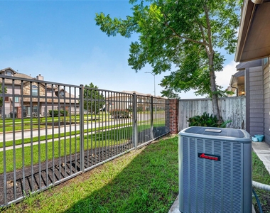 2346 Bermuda Shores Drive - Photo Thumbnail 27