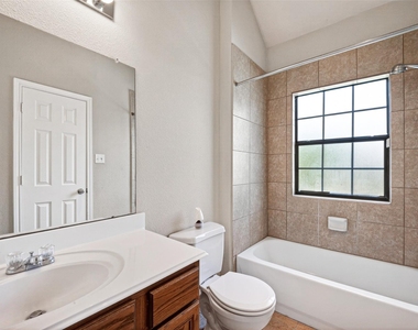 2346 Bermuda Shores Drive - Photo Thumbnail 23