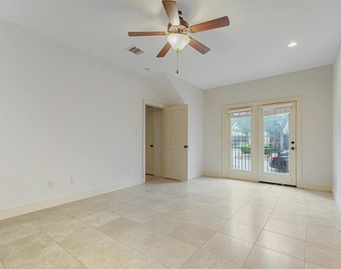 2418 Ralph Street - Photo Thumbnail 9