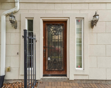 2418 Ralph Street - Photo Thumbnail 2