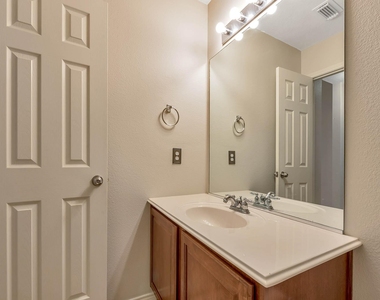 3514 Azalea Sands Drive - Photo Thumbnail 19