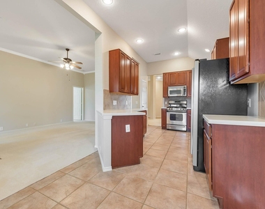 3514 Azalea Sands Drive - Photo Thumbnail 11