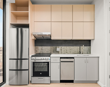 41-15 24th St 11101 - Photo Thumbnail 1