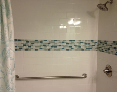 6102 Seawall Blvd - Photo Thumbnail 7
