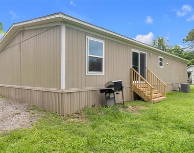 5313 2nd St - Photo Thumbnail 29