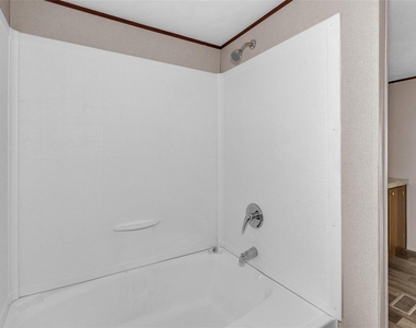5313 2nd St - Photo Thumbnail 19