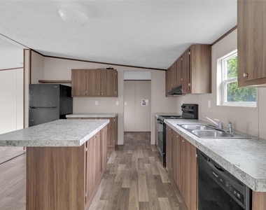 5313 2nd St - Photo Thumbnail 12