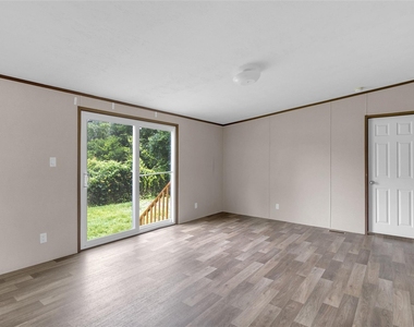 5313 2nd St - Photo Thumbnail 15