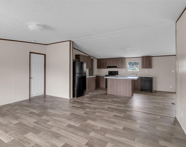 5313 2nd St - Photo Thumbnail 7