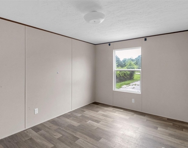 5313 2nd St - Photo Thumbnail 23
