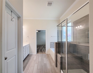 28638 Monarch Cliffs Drive - Photo Thumbnail 20