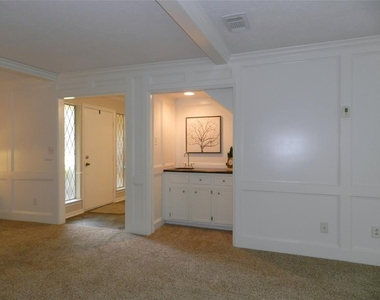 9403 Oxted Lane - Photo Thumbnail 16
