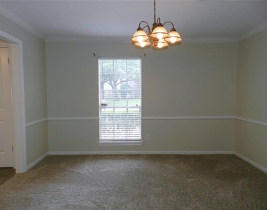 9403 Oxted Lane - Photo Thumbnail 5