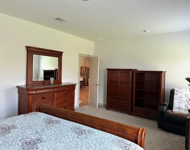 6927 Morales Way - Photo Thumbnail 3