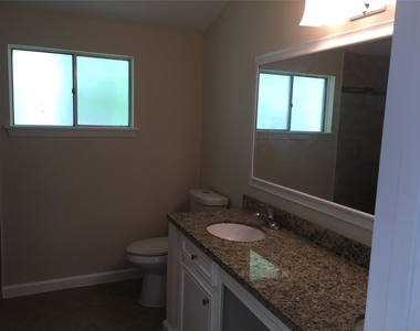 5115 Tashkent Drive - Photo Thumbnail 14