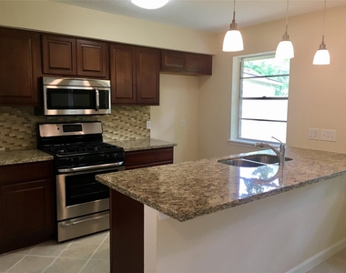 5115 Tashkent Drive - Photo Thumbnail 3