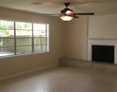 5115 Tashkent Drive - Photo Thumbnail 4