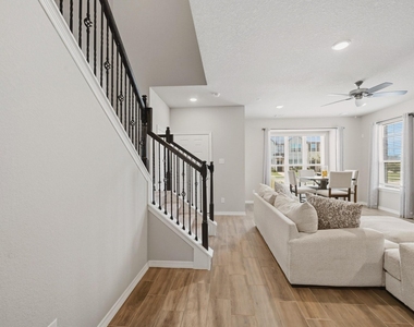 8050 Scanlan Trace - Photo Thumbnail 18
