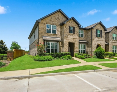 8050 Scanlan Trace - Photo Thumbnail 19