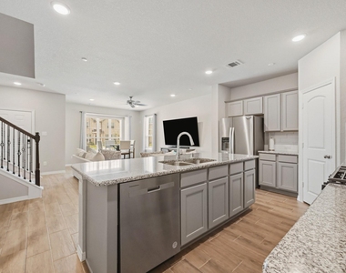 8050 Scanlan Trace - Photo Thumbnail 17