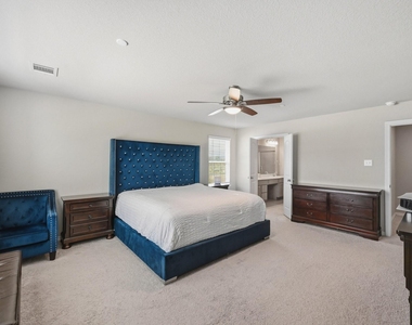 8050 Scanlan Trace - Photo Thumbnail 29